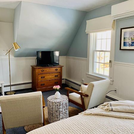 Ashley Manor Bed & Breakfast Barnstable Bagian luar foto