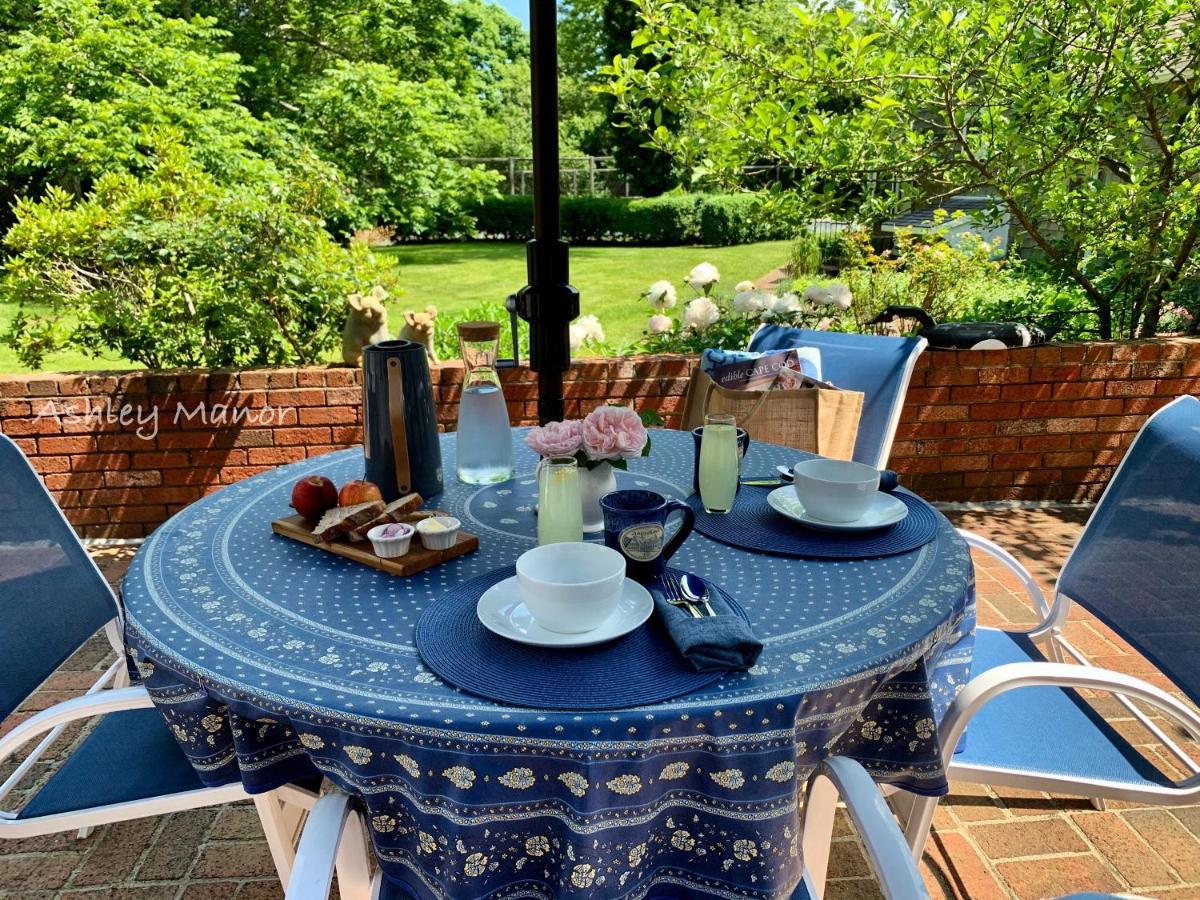 Ashley Manor Bed & Breakfast Barnstable Bagian luar foto