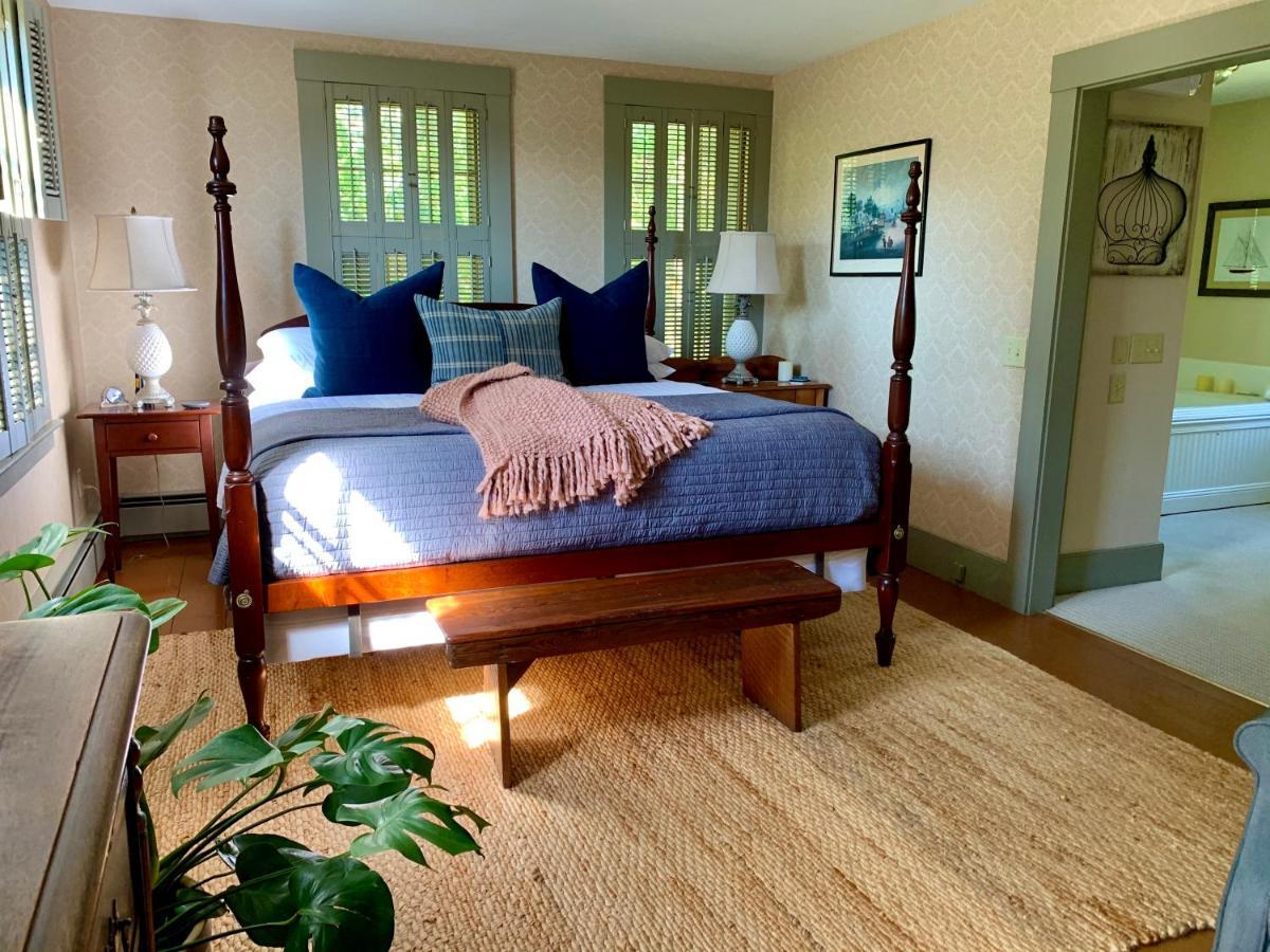 Ashley Manor Bed & Breakfast Barnstable Bagian luar foto