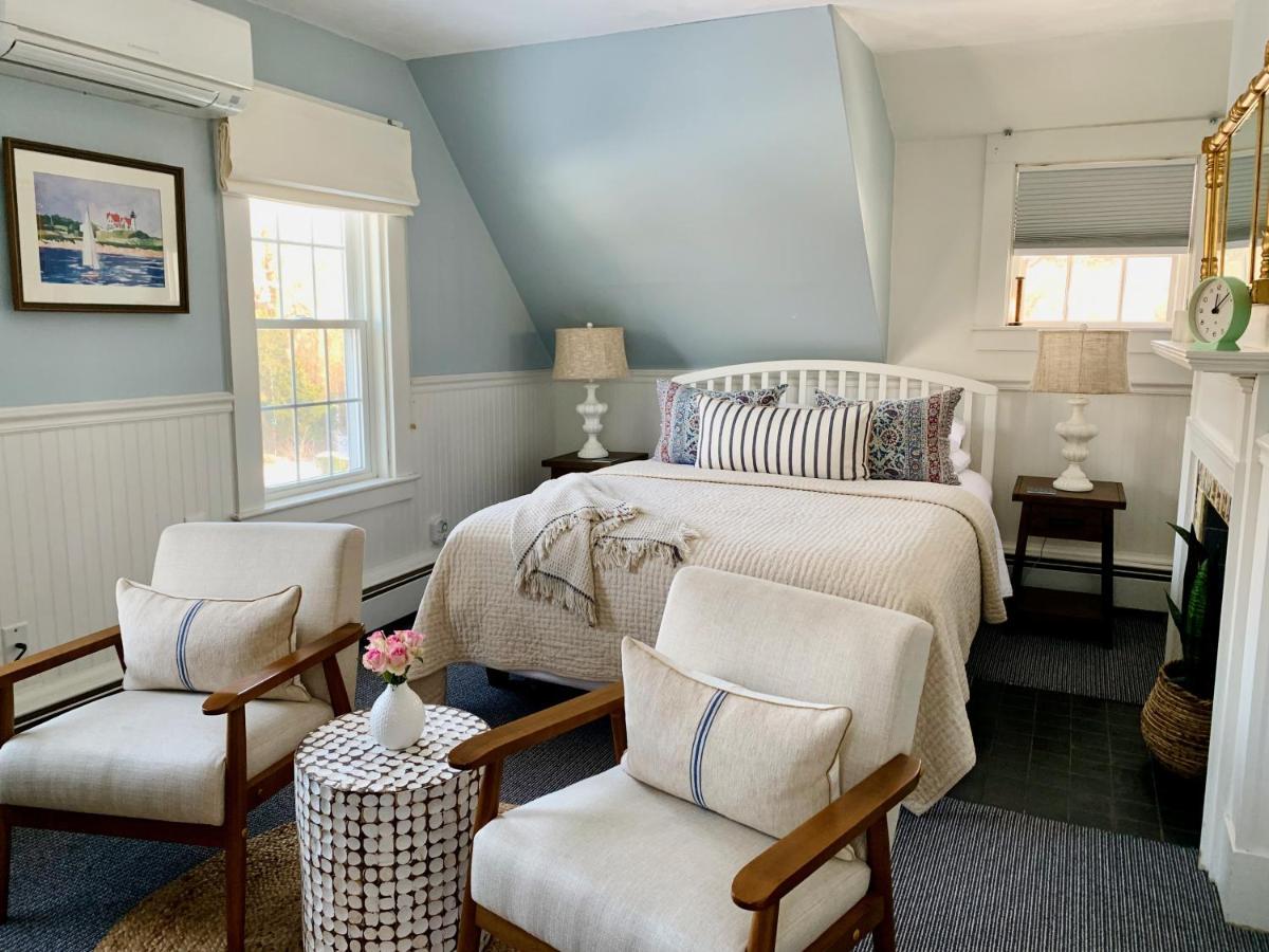 Ashley Manor Bed & Breakfast Barnstable Bagian luar foto