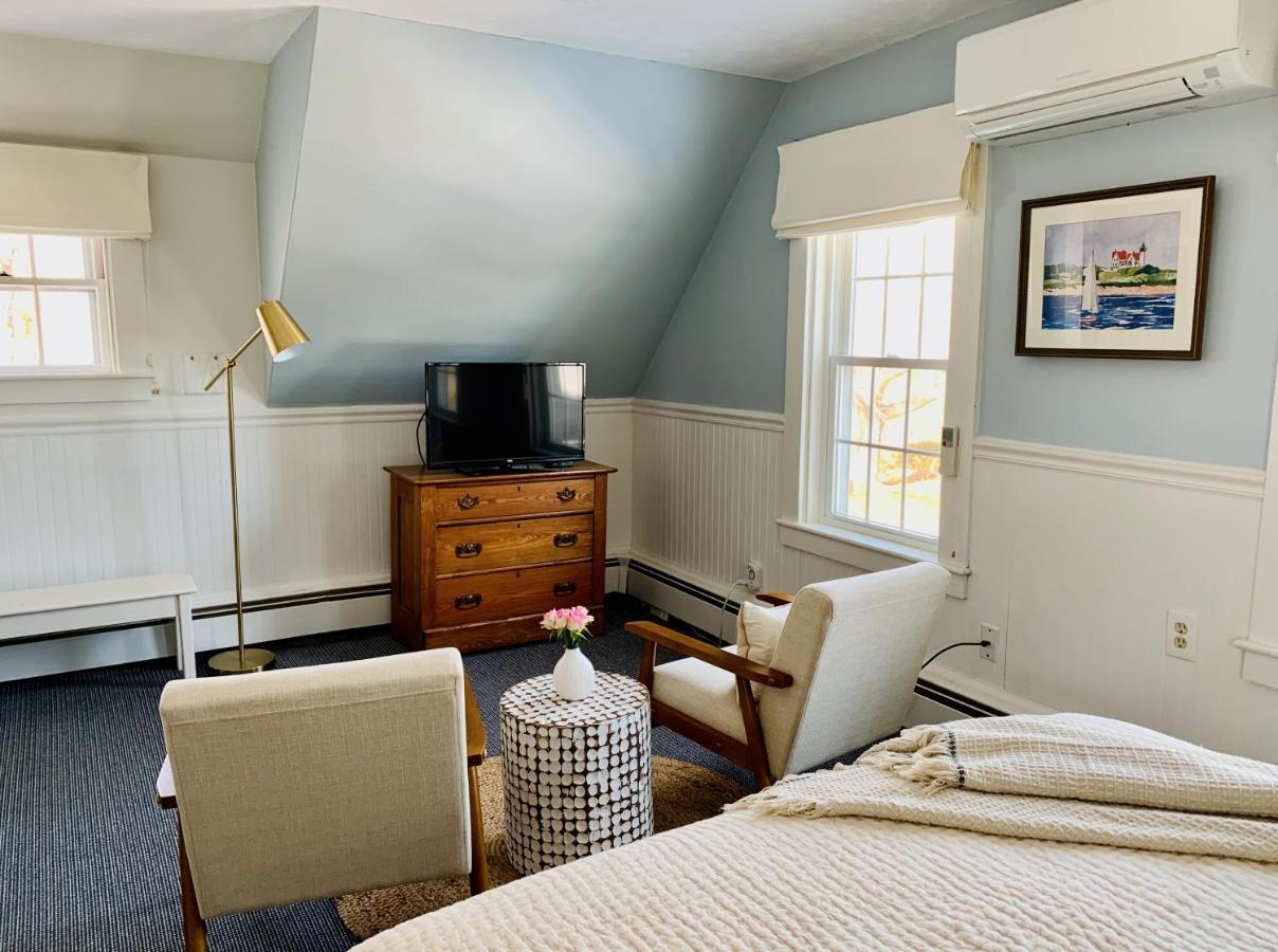 Ashley Manor Bed & Breakfast Barnstable Bagian luar foto