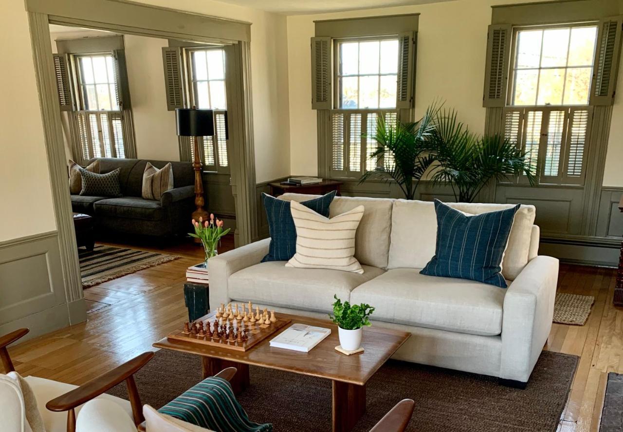 Ashley Manor Bed & Breakfast Barnstable Bagian luar foto